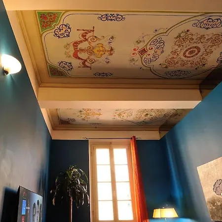 Alvaro's House דירה