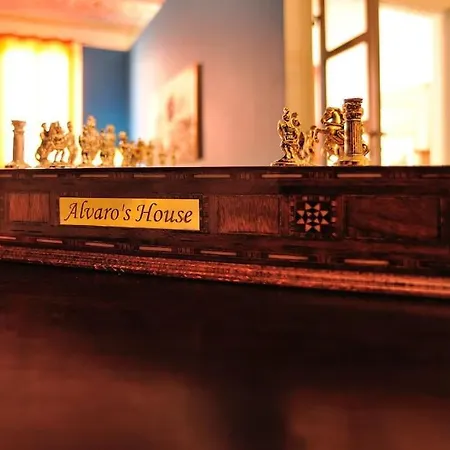 Alvaro's House מודנה